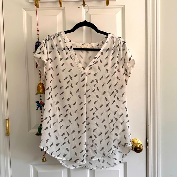 fun 2 fun Tops - fun 2 fun- White Blouse with Feathers